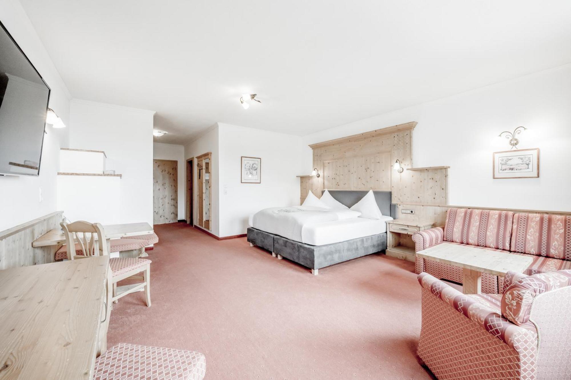Ski - Golf - Wellness Hotel Riml Hochgurgl Ngoại thất bức ảnh